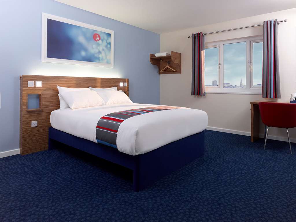 Travelodge Bath Central Chambre photo
