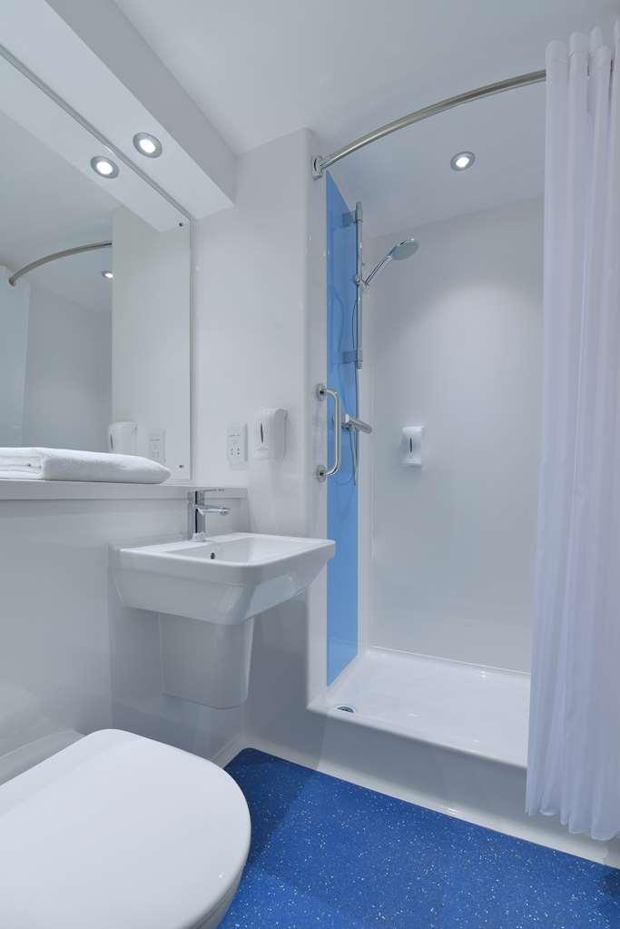 Travelodge Bath Central Extérieur photo